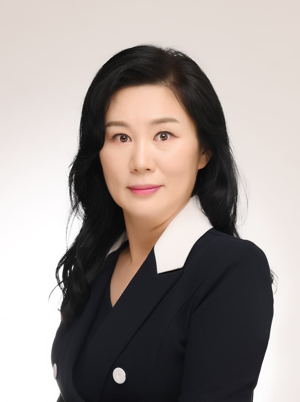윤정하profile picture.